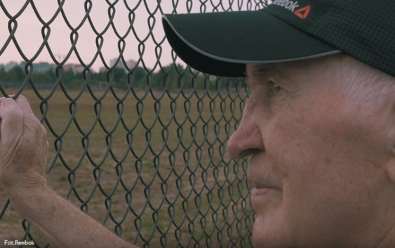 Reebok wykracza ponad 25 915