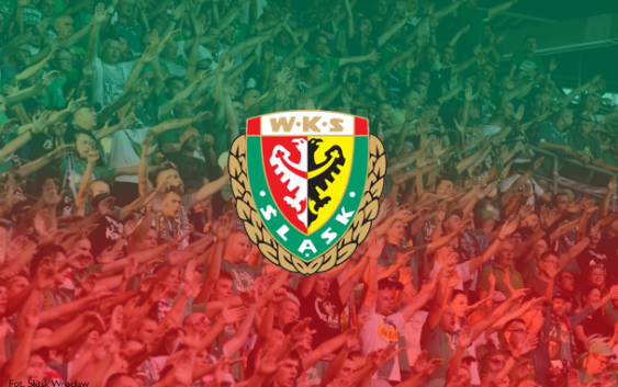 Śląsk prezentuje jubileuszowe koszulki