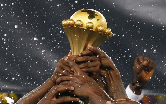 Afrykańska piłka z dużymi premiami