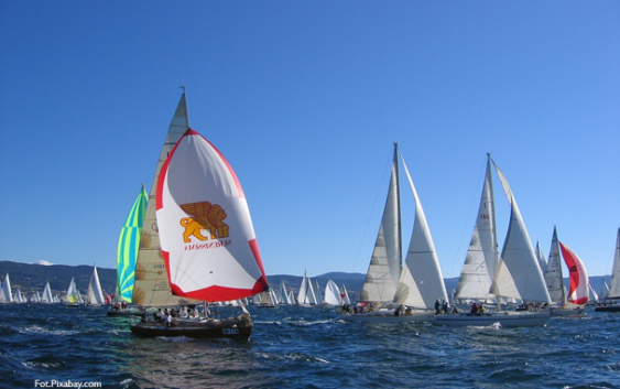 Żeglarze Delphia zakończą sezon z Lexusem